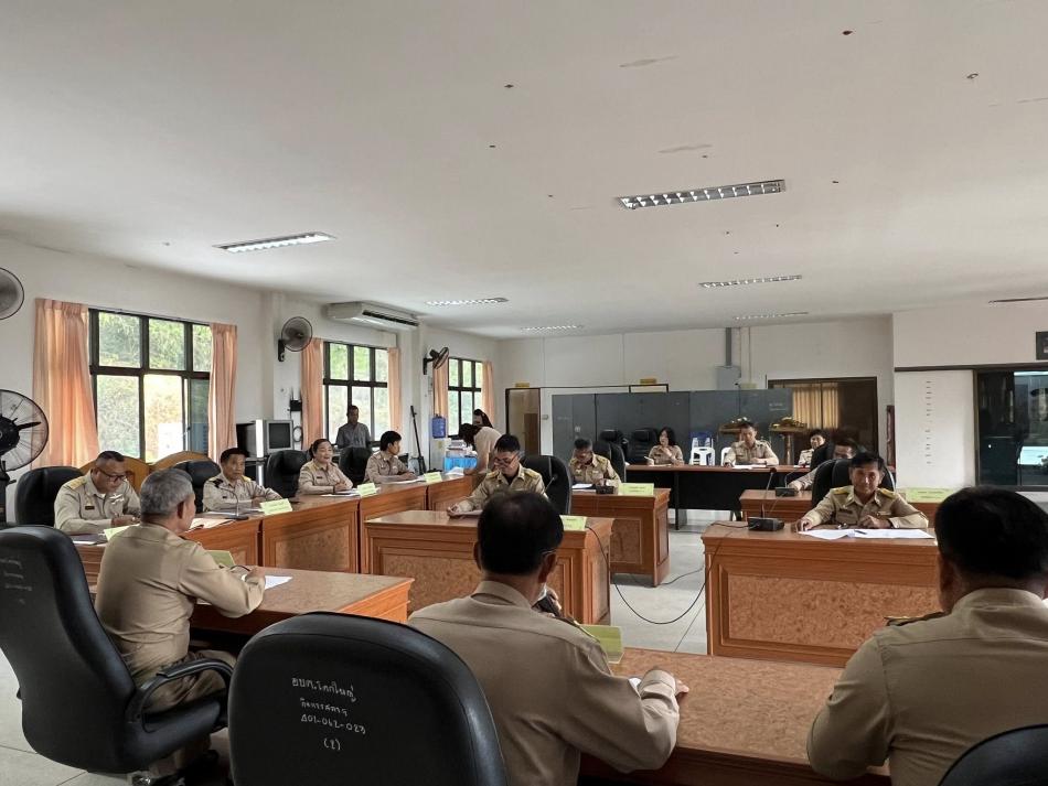 ประชุมสภาองค์การบริหารส่วนตำบลโคกใหญ่ สมัยสามัญ สมัยที่ 1/2569 